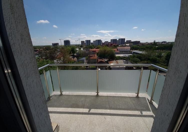 Vând apartament cu 2 camere, decomandat nou  + loc de parcare, situat in complex - Poză 8