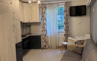 2 dormitoare| Complex - UVT/UPT| centrala proprie| apartament frumos - Poză 1
