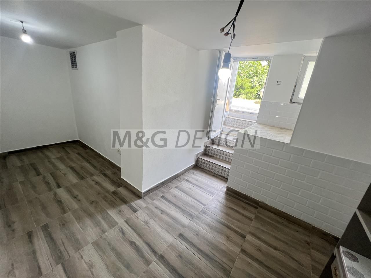 CENTRAL, 3 camere la vila LUX, boxa, acces/parcare auto, COMISION 0 - Poză 25