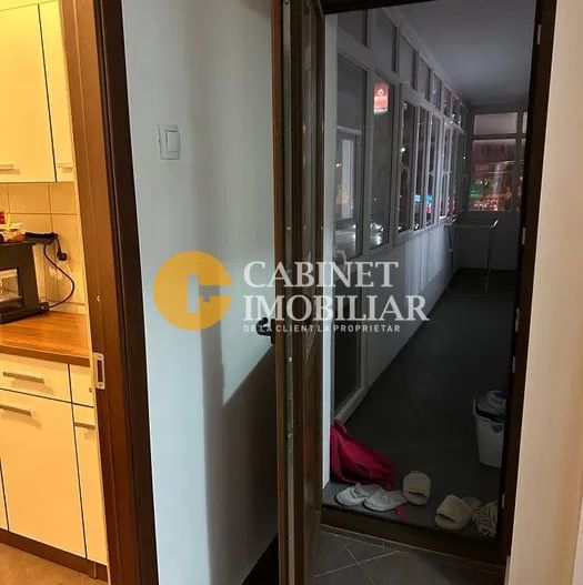 2 camere, decomandat, Tg Cucu, et 2/4, 58 mp, mobilat, liber! - Poză 4