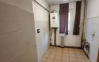 Apartament cu 3 camere Sd Alexandru etajul 1/4 - Poză 2