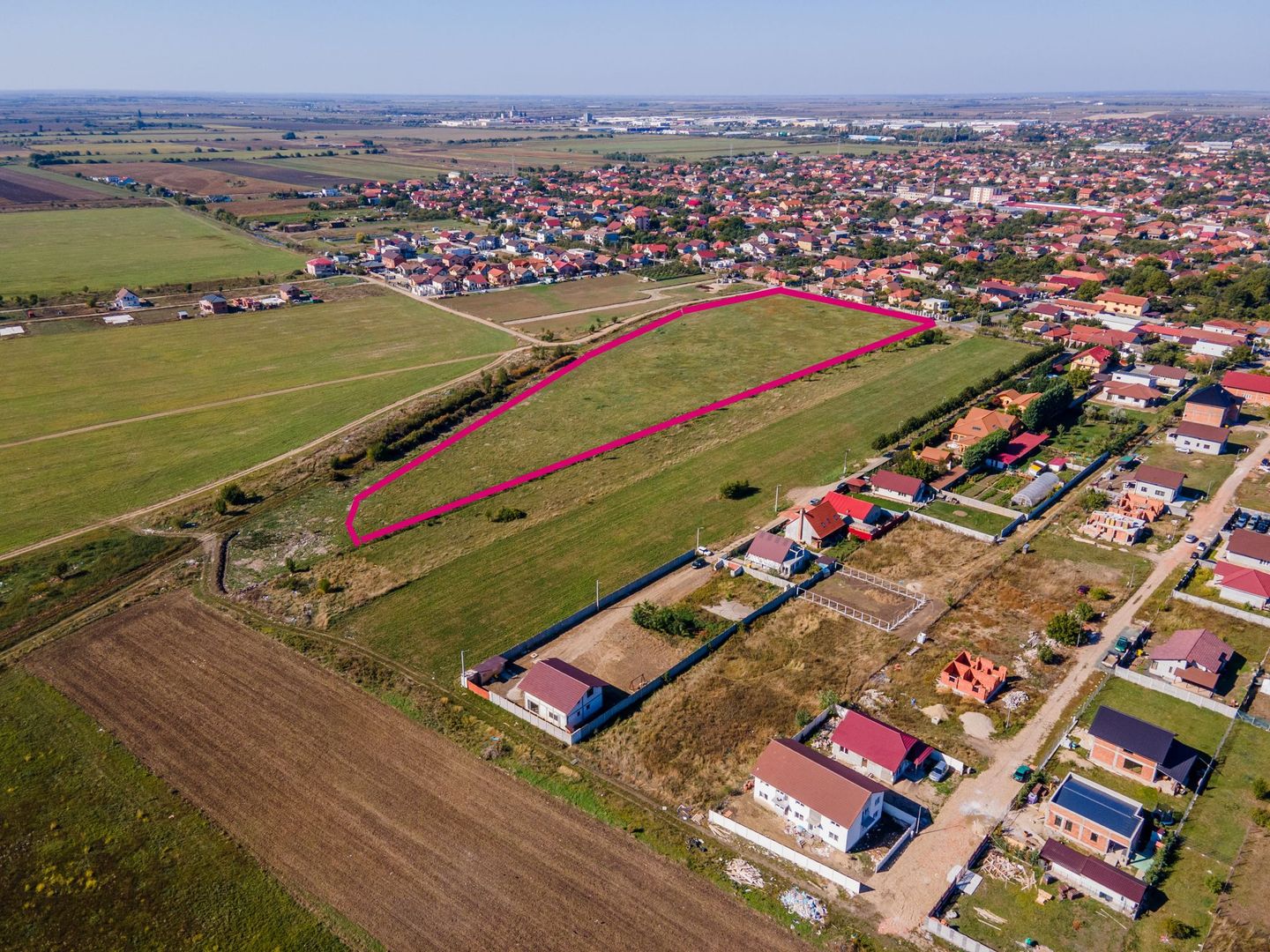 Teren în Bujac, strada Orizontului, suprafață 28.000 mp - Poză 3