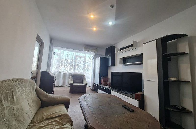 Apartament cu 2 camere, mobilat si utilat, etaj intermediar- Micro 20 - Poză 2