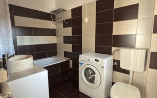 Apartament spatios cu 3 camere - Poză 11