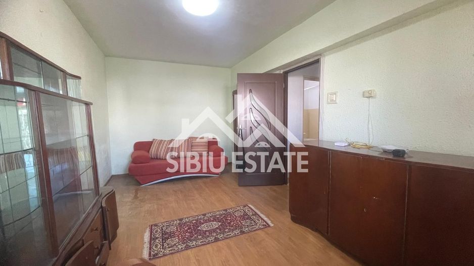 Garsoniera decomandata cu 1 cameră și bucatarie separata si pivnita - Poză 2