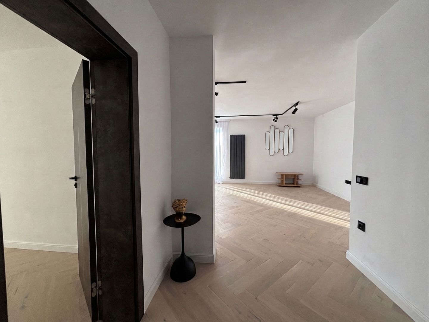 Penthouse MODERN cu 2 terase in Selimbar-Sibiu - Poză 4