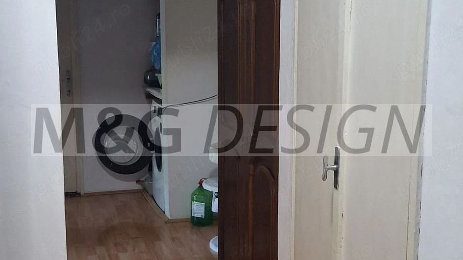 3 camere decomandat parter Lipovei - Poză 5