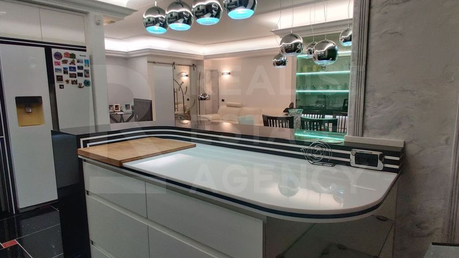 Vânzare, apartament, 4 camere, bd,. Ștefan cel Mare și Sfânt, Centru - Poză 2