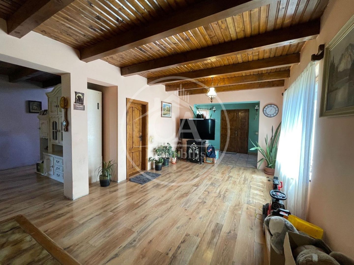 Casa de vânzare cu 4 camere de tip D+P+M in zona Cheriu, Bihor - Poză 9