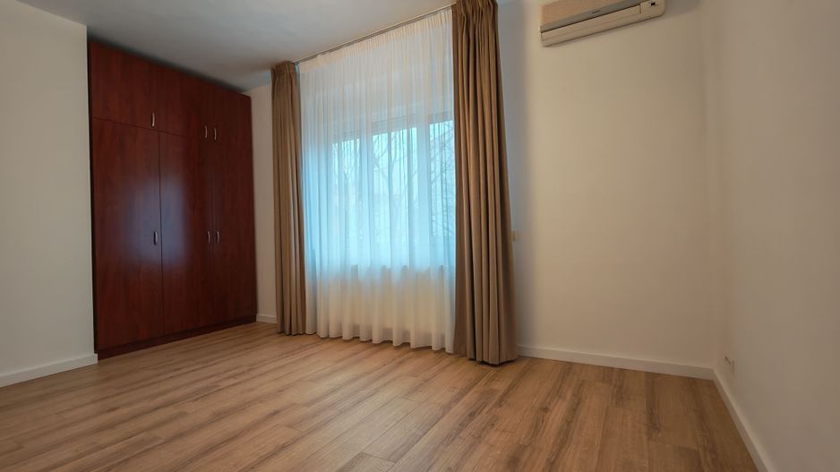Vilă duplex Pipera, grădină, parcare - Poză 5