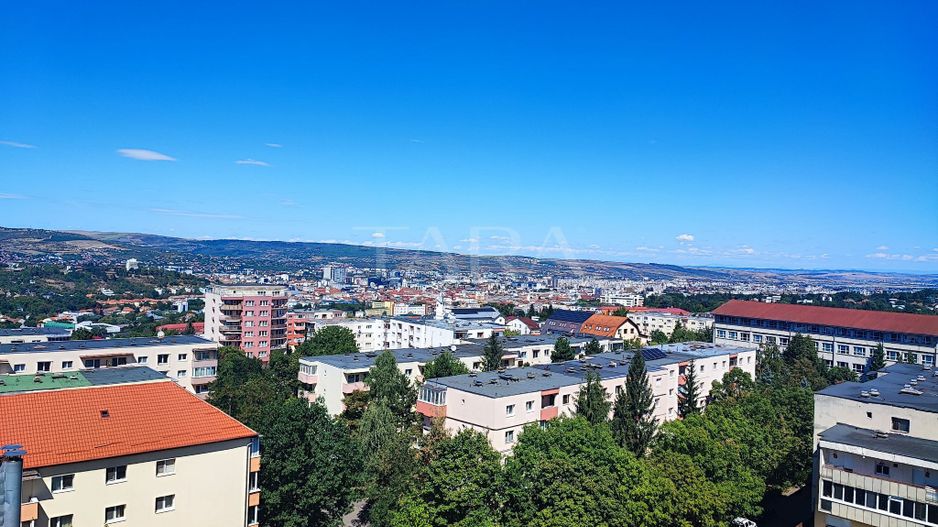 Prima închiriere! Apartament 3 camere, view spectaculos, Zorilor. - Poză 18