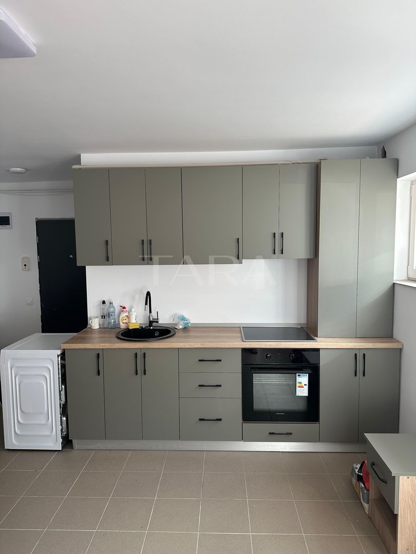 Apartament 2 camere, zona VIVO, finisat modern - Poză 2