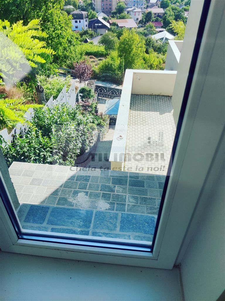 Casa/Vila de inchiriat Bucium - 850 euro - Poză 18