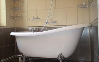 Apartment parter recent renovat, situată într-o clădire cu două etaje - Poză 5