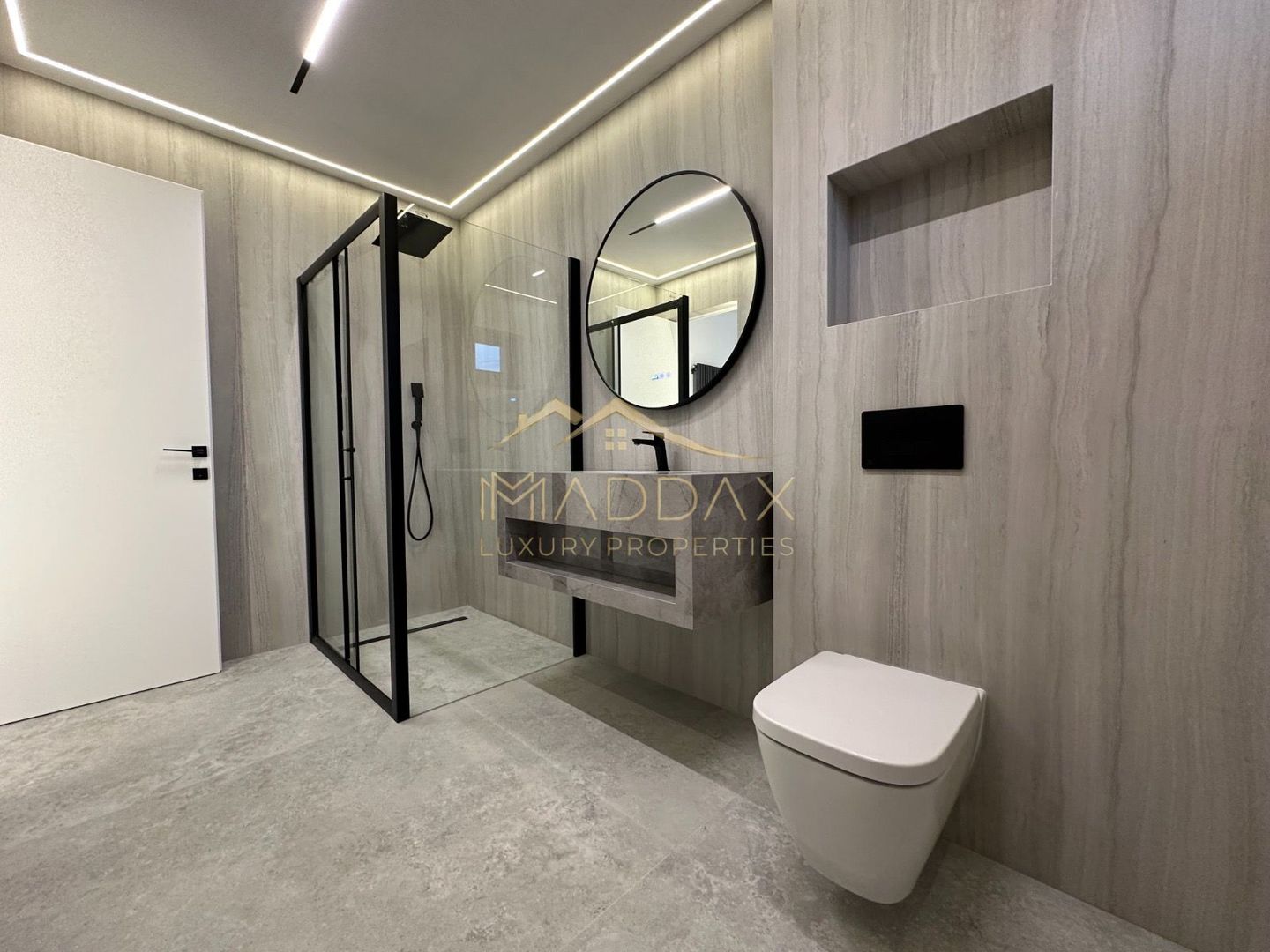 Vila individuala *432mp* + curte // 6 locuri Parcare / Pipera-Tunari - Poză 31