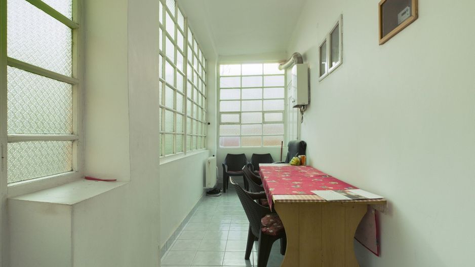 Casă individuală cu teren de 1100 mp și 3 apartamente în curte - Poză 16