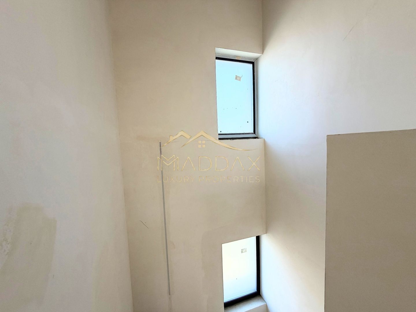 Vila moderna 6 camere // 190mp // teren 300mp // Tunari - Poză 23