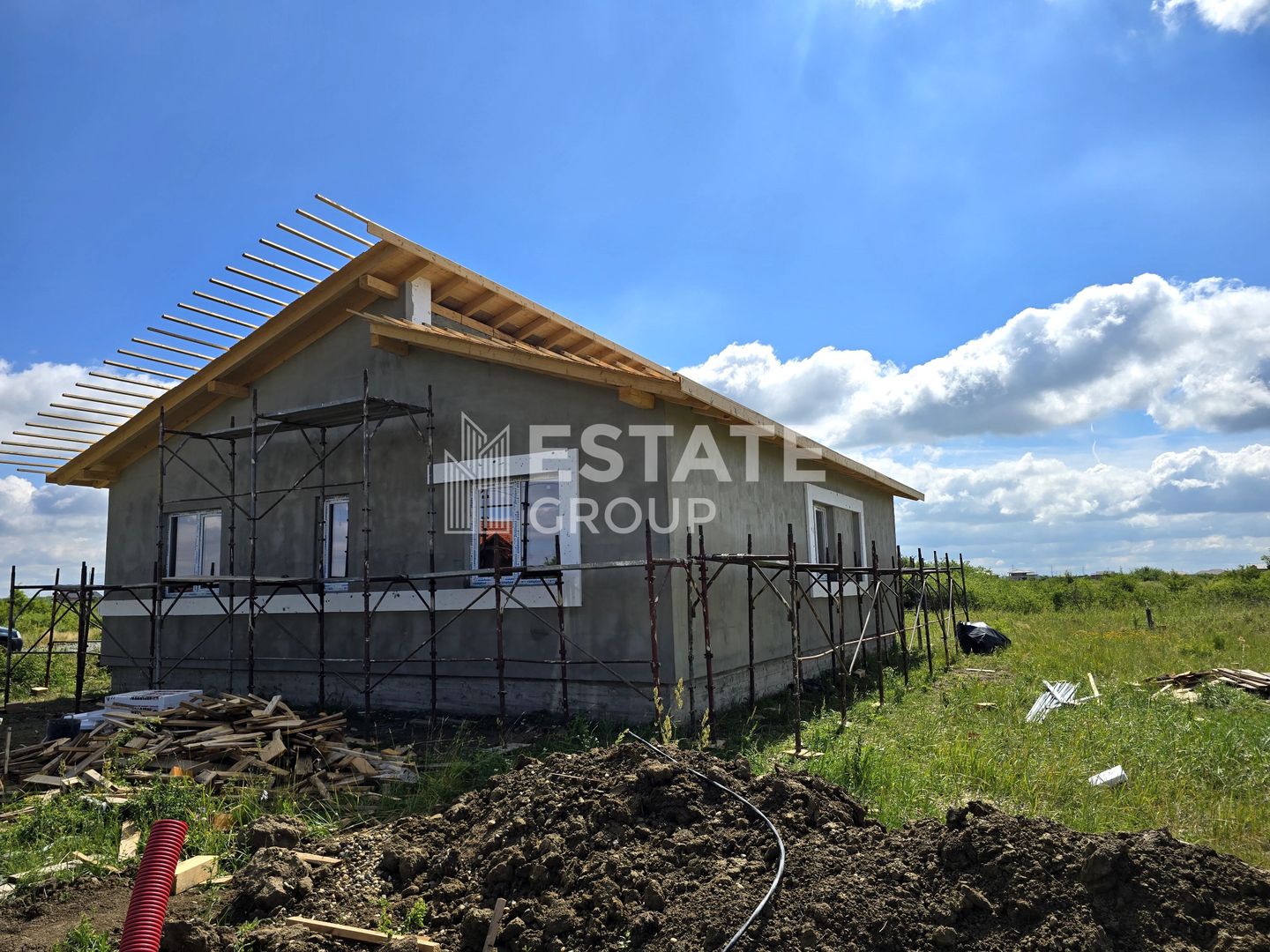Casa individuala pe parter in Mosnita Noua - Poză 1