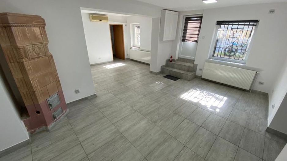 Apartament 6 camere ultra central - Poză 2