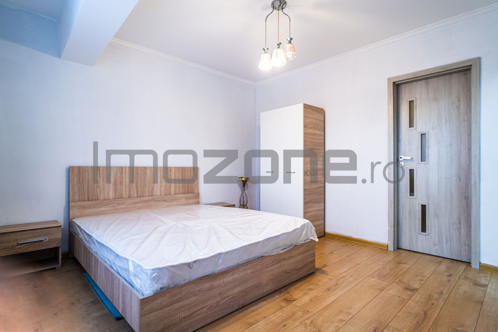Studio 37 mp, mobilat, etaj 4, lift, situat langa Penny Market- Rezervelor - Poză 3