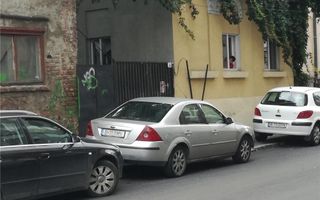 vanzare casa curte - Poză 5