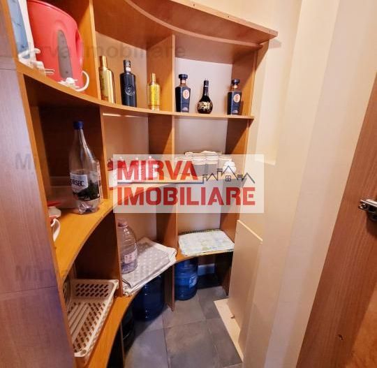 🏡Vilă spațioasă cu 6 camere și curte 🌳 – Închiriere, Zona Republicii - Poză 7