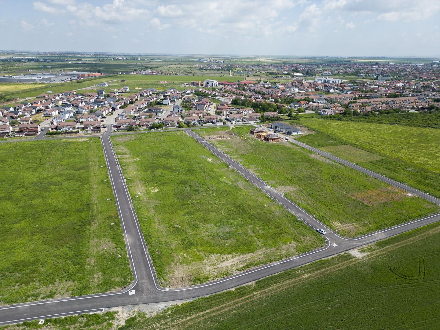 Loc de casa de 476 mp în Vladimirescu - Poză 12