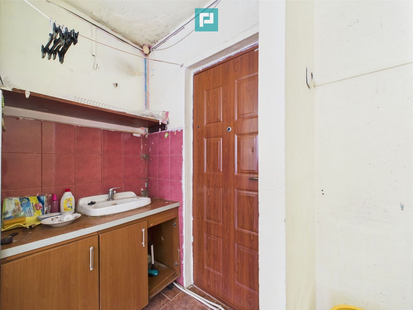 Garsonieră la parter zona UMT - Poză 4