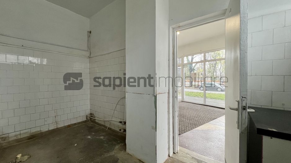 Sapient | Spațiu comercial _ Piața 22 Decembrie, Oradea - Poză 7