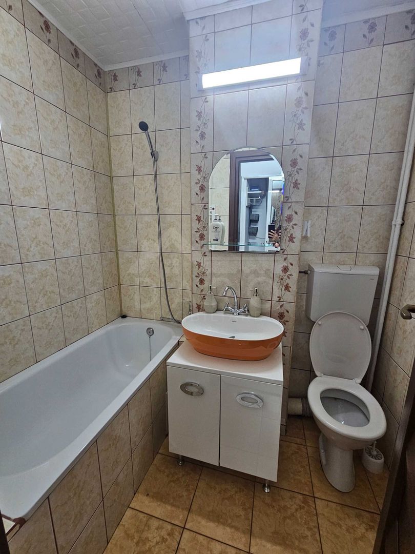 Garsoniera de inchiriat zona 7 noiembrie - Poză 6
