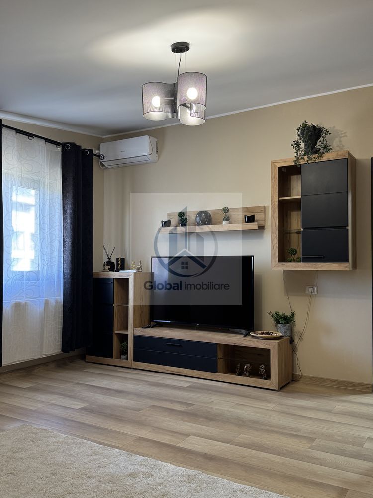 Ap.2 camere,prima inchiriere,centrala propie,bloc nou,langa metrou - Poză 1
