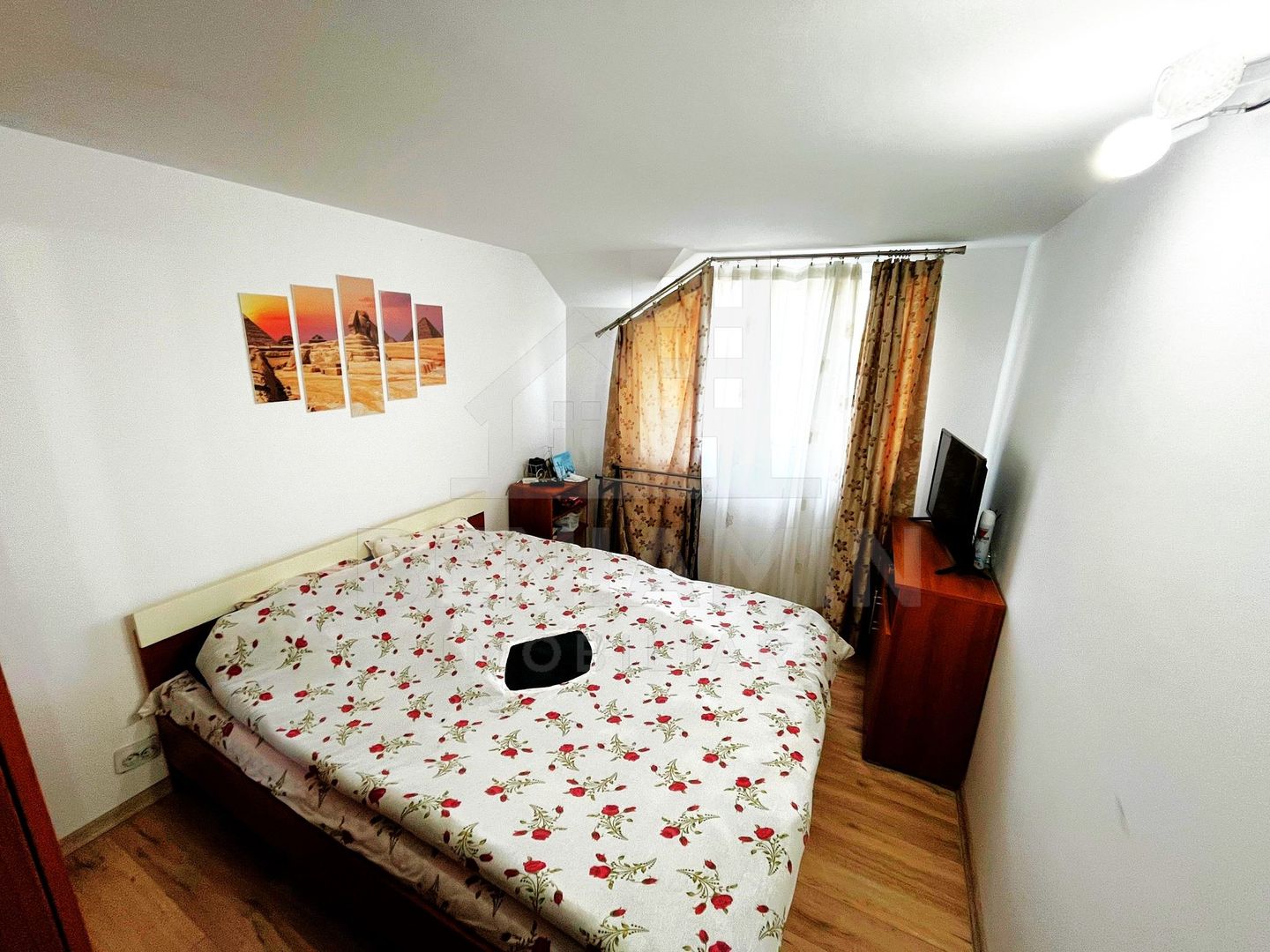 Casa P+1-Toate Utilitatile-3 Dormitoare-2 Bai-680mp Teren-Mobilata - Poză 10