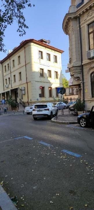 BDUL DACIA, PIATA GEMENI,  2 etaje SPATIU BIROURI - Poză 15