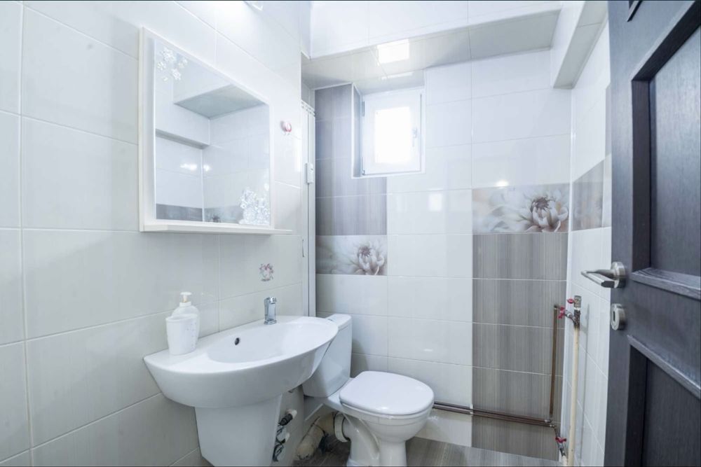 Apartament 3 camere, cartier Rovine, zona Posta - Poză 6