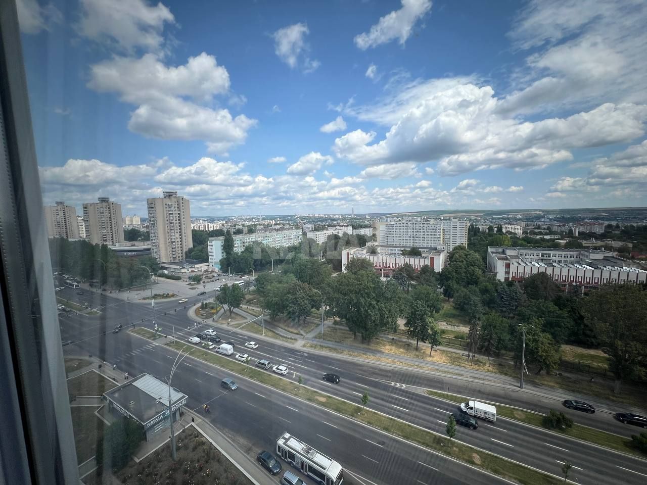 Apartament  cu 1 Cameră + Living pe Bd. Dacia, Botanica - Poză 11