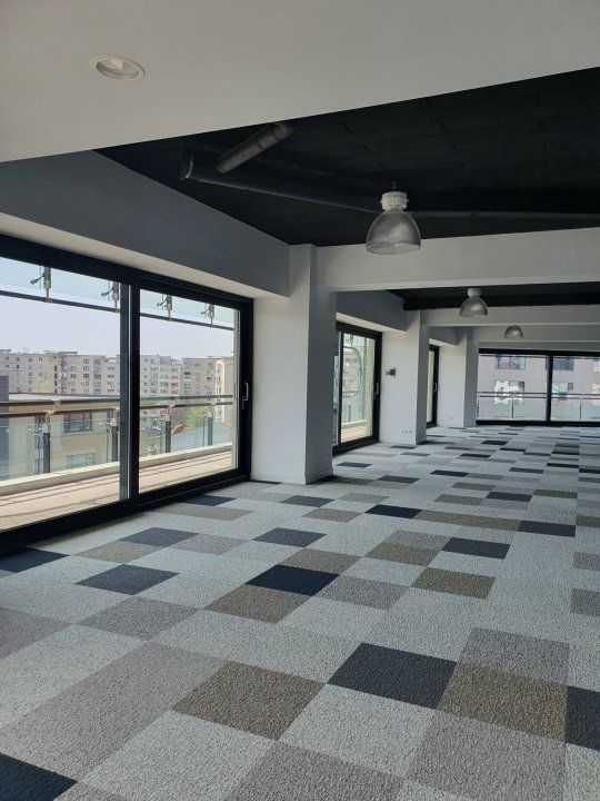 Spatiu office in cladire de birouri - Poză 7