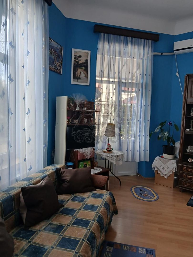 Armeneasca | Vila | Etaj + Mansarda | - Poză 2