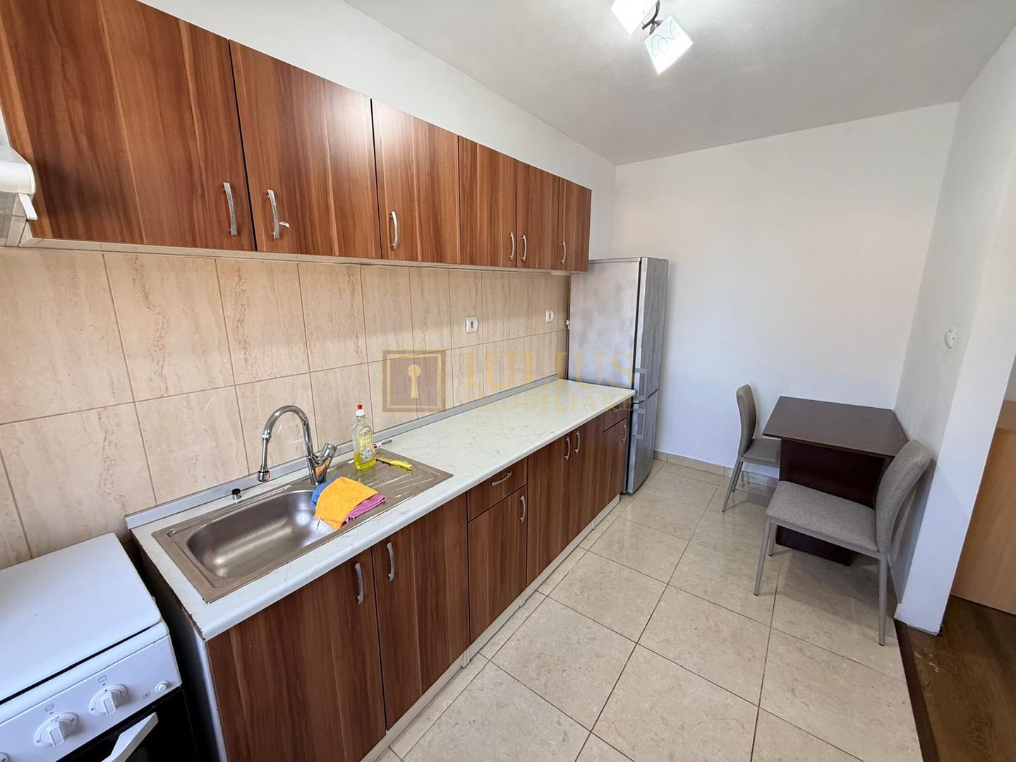 2 camere, Buziasului, centrala pe imobil, zona linistita - Poză 9