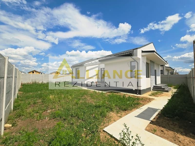 Casa - 444mp teren - 4 camere- cartierul nou -154.990 euro - Poză 1
