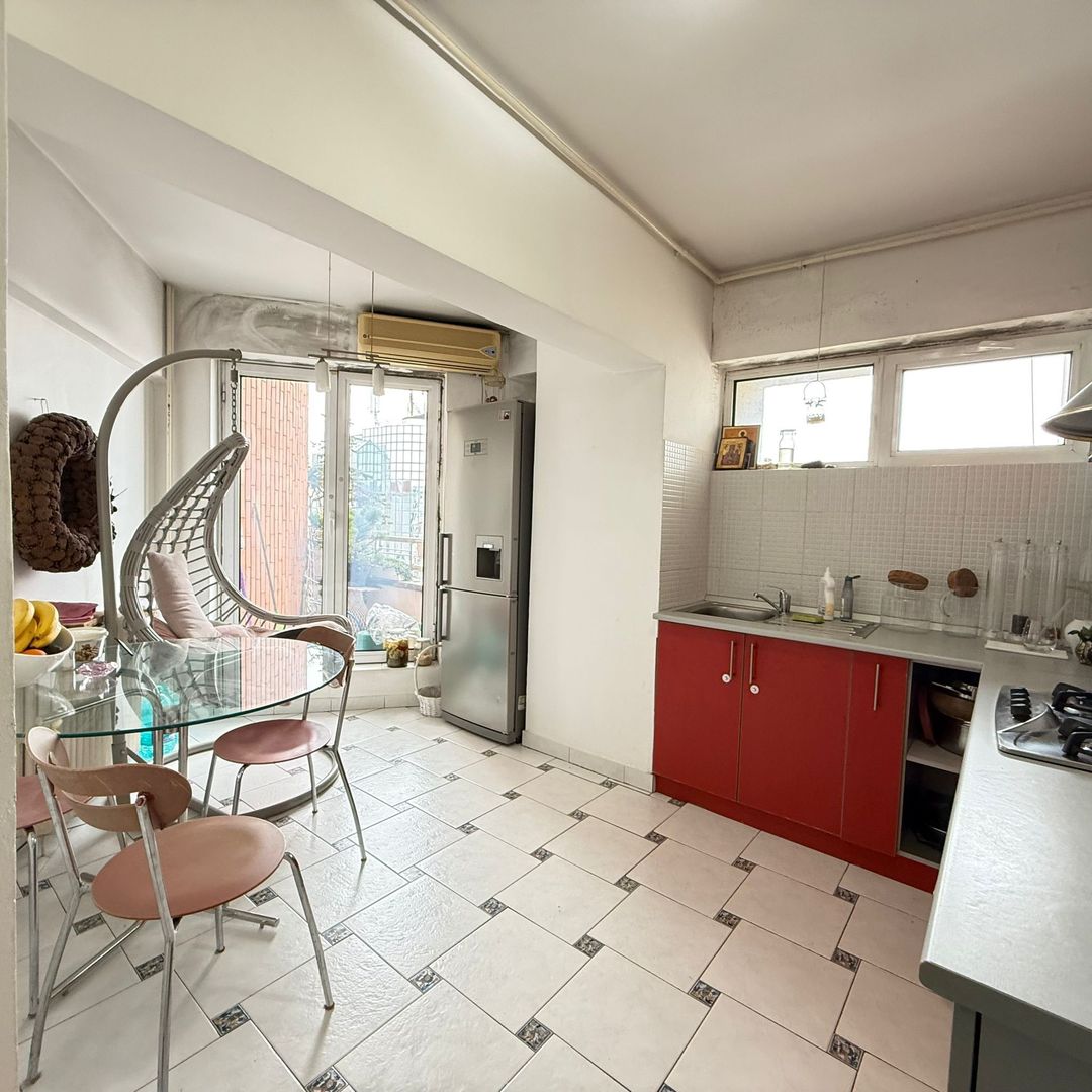 APARTAMENT 3 CAMERE CALEA CALARASILOR 10 MIN METROU MUNCII - Poză 3