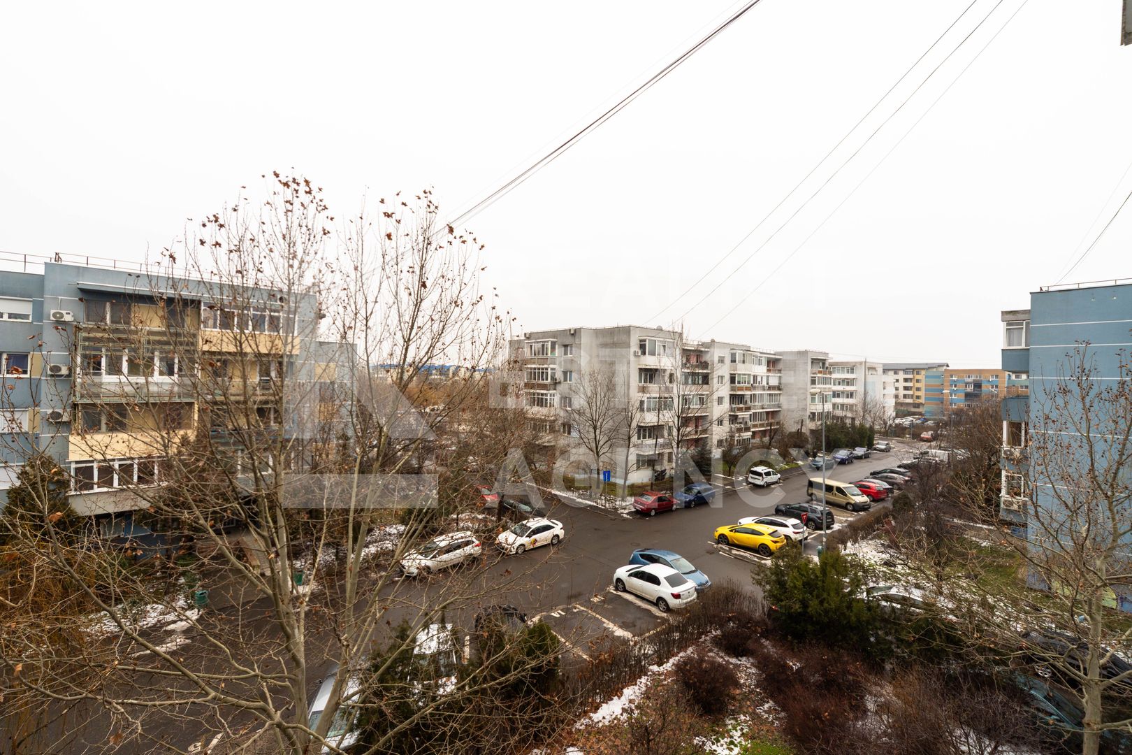 Vânzare, garsonieră în zona Drumul Taberei - Poză 12