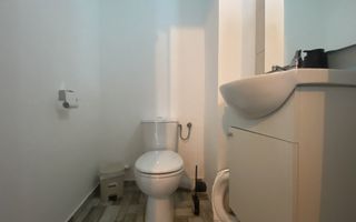 Compartimentare decomandata! Vanzare apartament cu 3 camere-Micro 11 - Poză 11