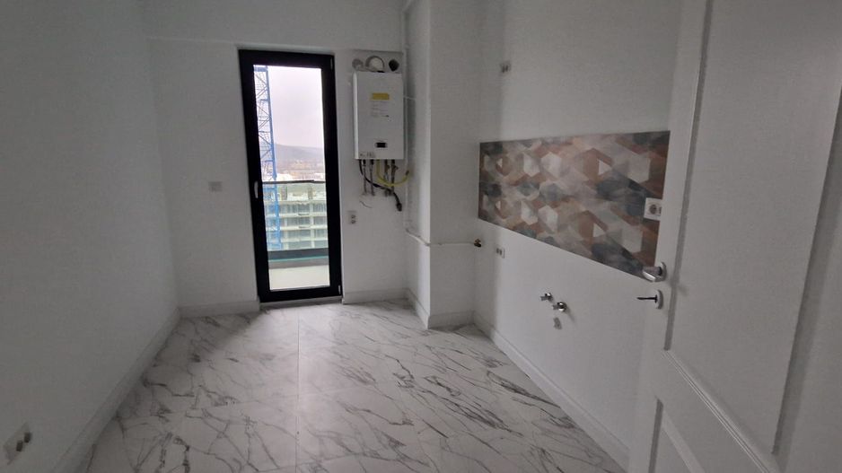 Apartament cu 1 camera,et.3, 46.6mp-Tatarasi-86500euro - Poză 3