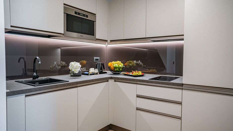 Aparthotel building Unirii B+GF+E+11 floors with 51 apartments, restaurant and SPA - Poză 40