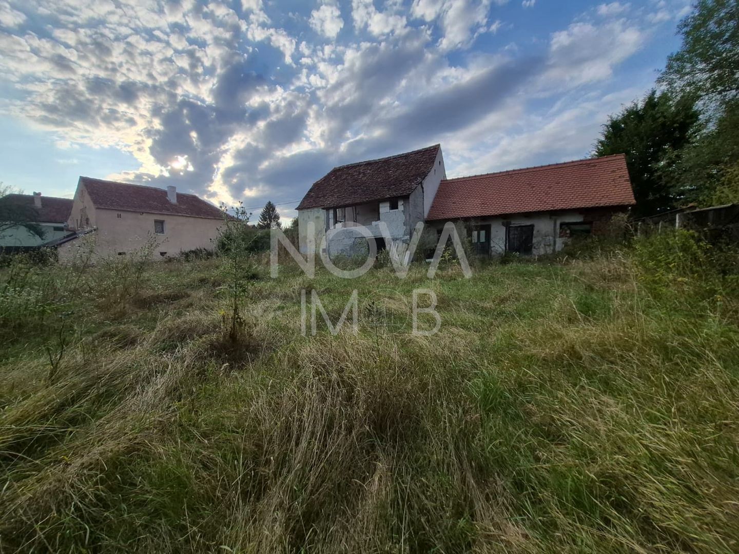 Casa saseasca - Marpod - 2208 mp - Poză 18
