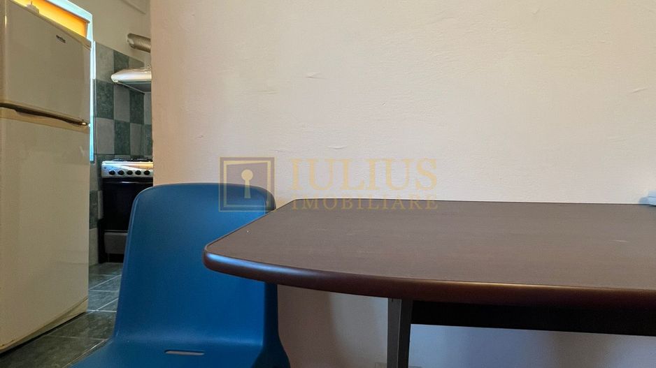 La 5 minute de Complex Studentesc, bucatarie inchisa, clima. - Poză 9