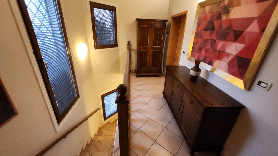 Vila cu design italian intalneste echipamentele germane - Poză 11