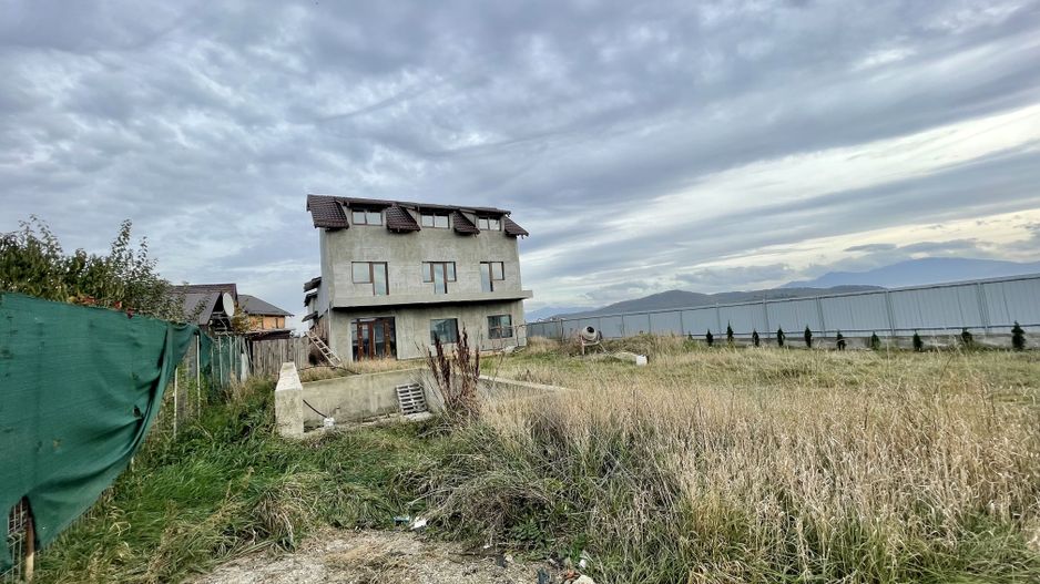 Pensiune cu piscina in constructie - Poză 4