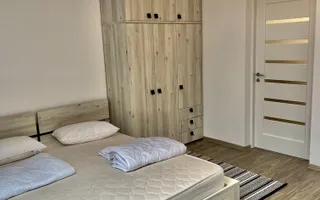 Casa de inchiriat central - Poză 12