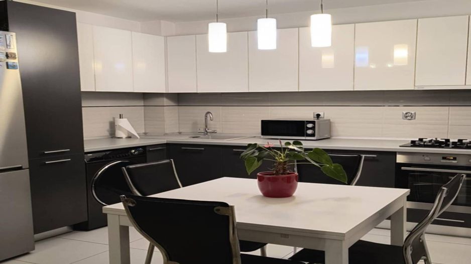 BRASADAS vinde ap 3 cam etaj 3/4 în Floreşti. - Poză 1